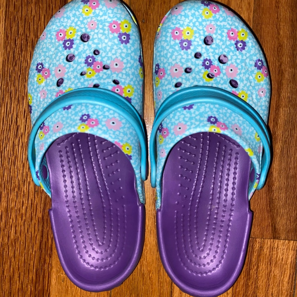 Juniors Floral Crocs